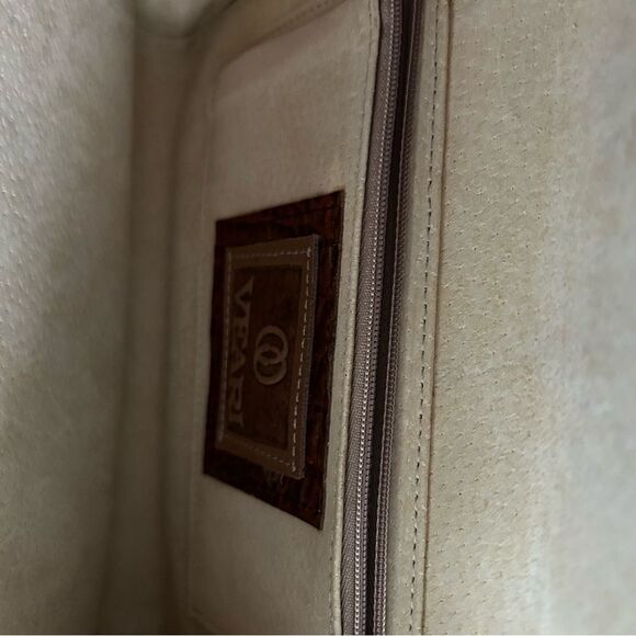 VEARI VEGAS NIGHTS ALLIGATOR WALLETS CLUTCH NEW - Picture 8 of 11